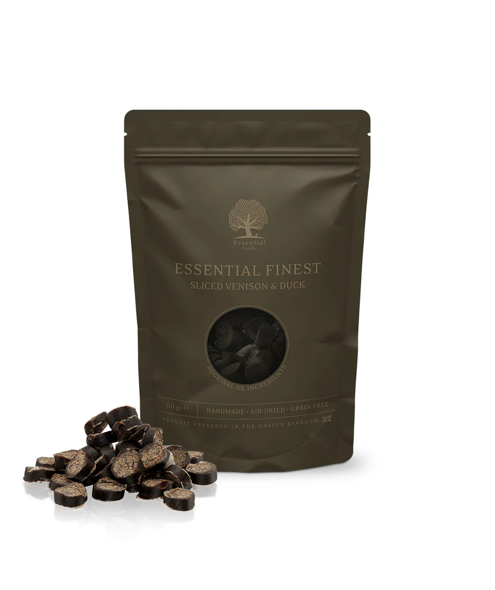 Essential Finest Sliced Venison & Duck Hundgodis - 110 g - Essential Foods